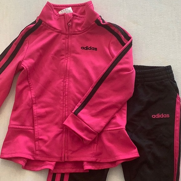 Adidas track suit - Picture 1 of 1